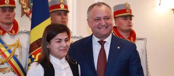 Președintele Igor Dodon a felicitat-o pe Anastasia Nichita - Sputnik Молдова