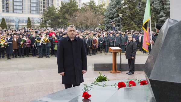 Премьер-министр Ион Кику принял участие в памятных мероприятиях, приуроченных к 31-й годовщине вывода советских войск из Афганистана. - Sputnik Молдова