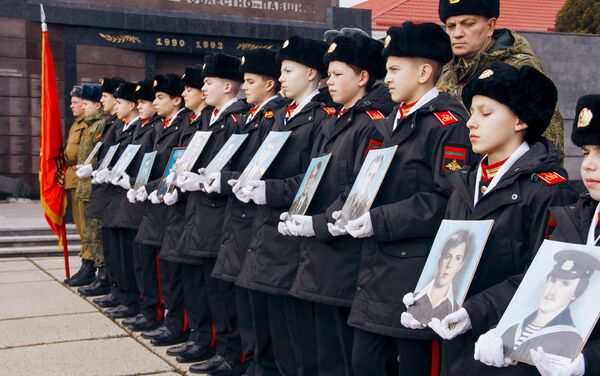 В Приднестровье почтили память воинов-афганцев - Sputnik Молдова