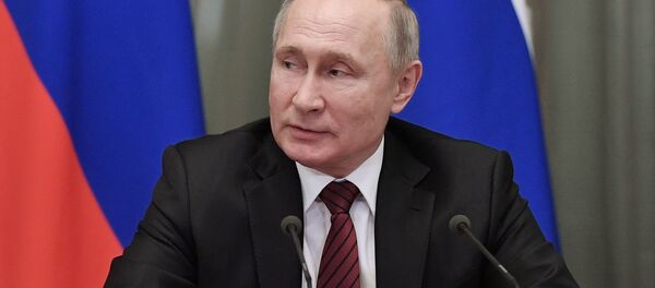 Президент РФ В. Путин провел встречу с новым правительством РФ Президент РФ В. Путин провел встречу с новым правительством РФ - Sputnik Moldova-România
