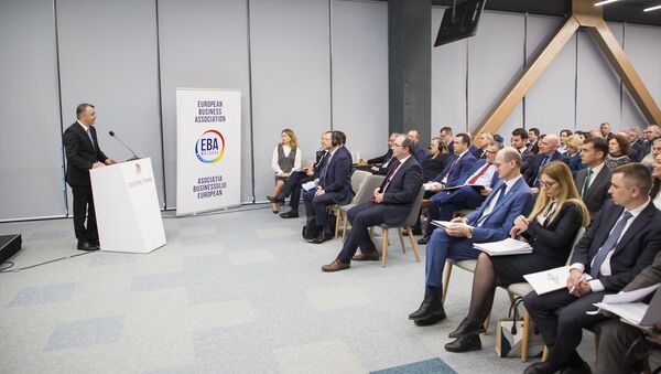 Premierul Ion Chicu a participat la masa rotundă ”Oportunitățile și provocările mediului privat după 5 ani de la implementarea Acordului DCFTA” - Sputnik Moldova