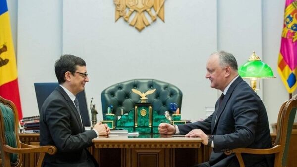 Президент Молдовы Игорь Додон провел рабочую встречу с президентом Национального банка Молдовы Октавианом Армашу. - Sputnik Молдова