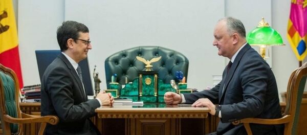 Президент Молдовы Игорь Додон провел рабочую встречу с президентом Национального банка Молдовы Октавианом Армашу. - Sputnik Молдова