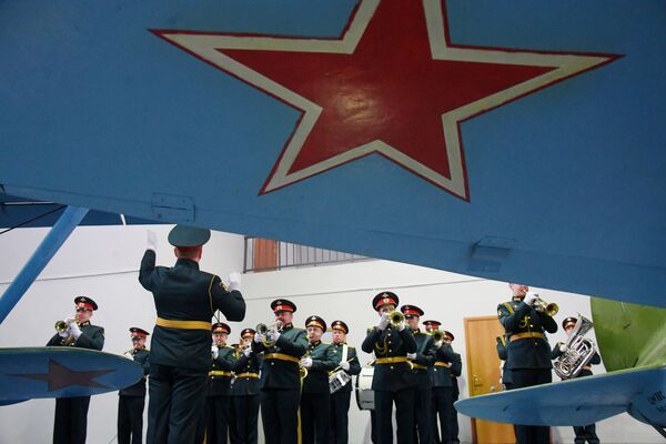 На открытии экспозиции самолетов в Центральном музее Военно-воздушных сил в Монино - Sputnik Молдова