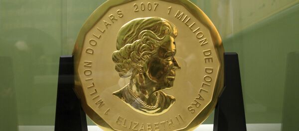 Монета номиналом в 1 миллион долларов - Sputnik Молдова