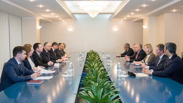 Игорь Додон провел встречу с Председателем Венецианской комиссии Джанни Букиккьо, который находится с визитом в Республике Молдова. - Sputnik Moldova