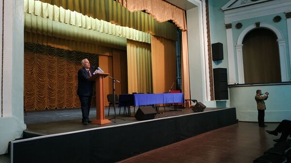 Васнецов о фотоальбоме к 75-летию Великой Победы: колоссальная работа Васнецов о фотоальбоме к 75-летию Великой Победы: колоссальная работа - Sputnik Молдова