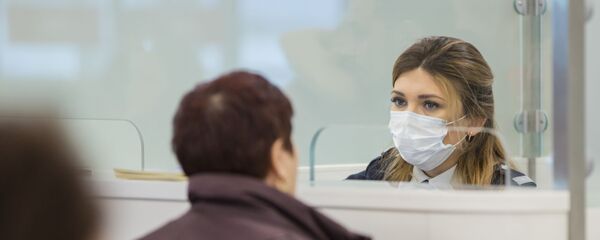 Повышенные меры безопасности: как в Международном аэропорту Кишинева проверяют пассажиров - Sputnik Moldova