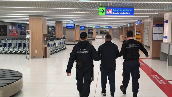 В Кишиневе задержали гражданина Румынии, занимавшегося трафиком людей. - Sputnik Moldova