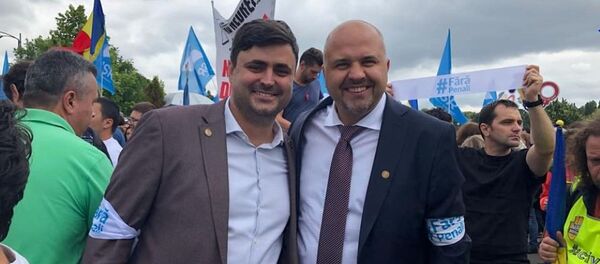 Emanuel Ungureanu Emanuel Ungureanu - Sputnik Moldova-România