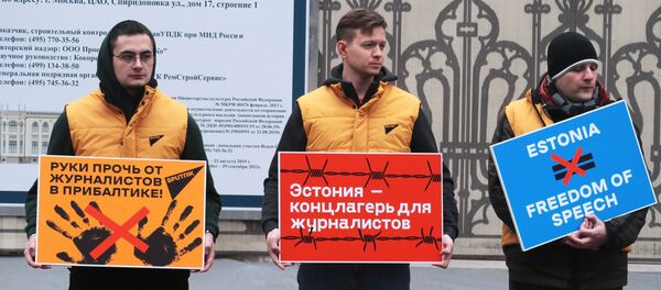Пикет в поддержку Sputnik Эстония Пикет в поддержку Sputnik Эстония - Sputnik Moldova
