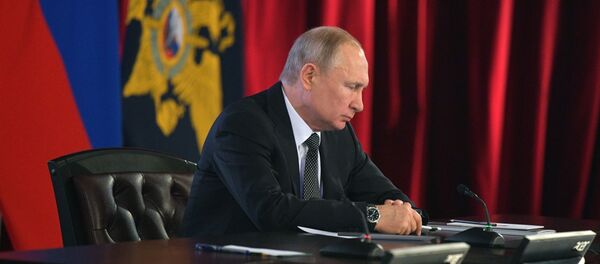 Президент РФ В. Путин принял участие в расширенном заседании коллегии МВД РФ - Sputnik Moldova-România