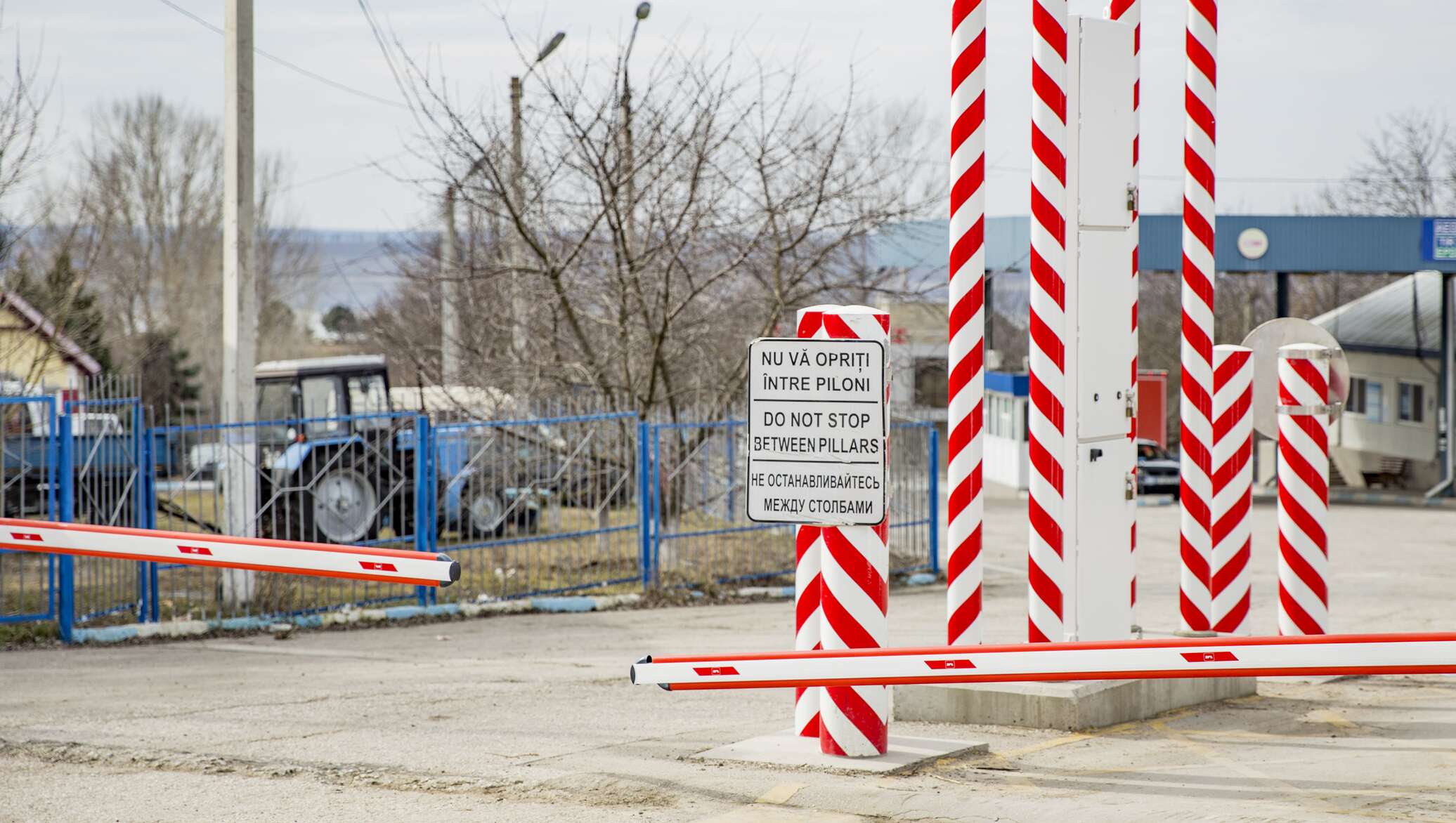 Кпп на границе. Молдова граница КПП. Граница Украины и Румынии. Граница Молдовы и Румынии. Молдавско румынская граница.