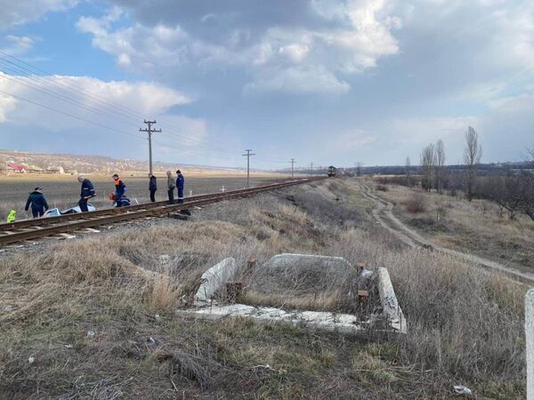 Noi detalii despre accidentul produs pe calea ferată: Încă o persoană a decedat - Foto Noi detalii despre accidentul produs pe calea ferată: Încă o persoană a decedat - Foto - Sputnik Moldova