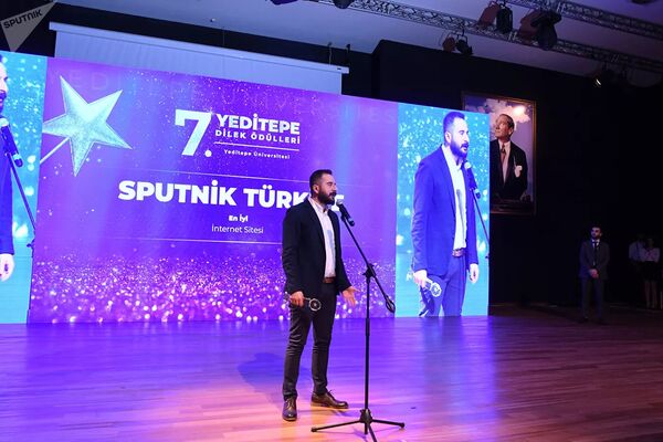 A fost reţinut redactorul-şef al Sputnik Turcia A fost reţinut redactorul-şef al Sputnik Turcia - Sputnik Moldova