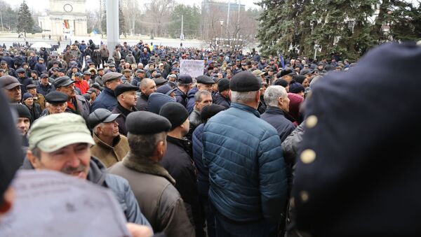 Veteranii de război protestează în fața Guvernului - Sputnik Молдова