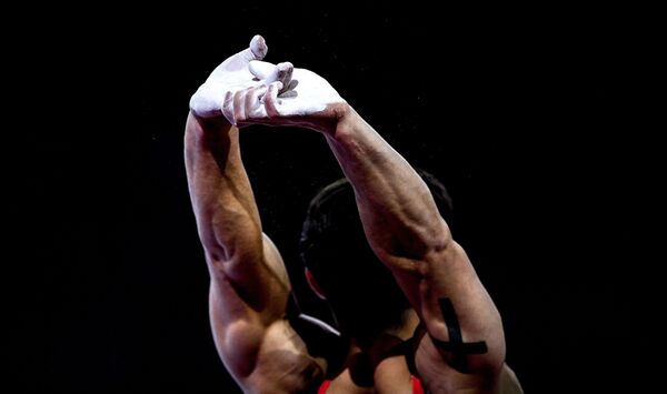 Артур Далалоян в финале вольных упражнений среди мужчин на чемпионате мира по спортивной гимнастике в Штутгарте. - Sputnik Молдова