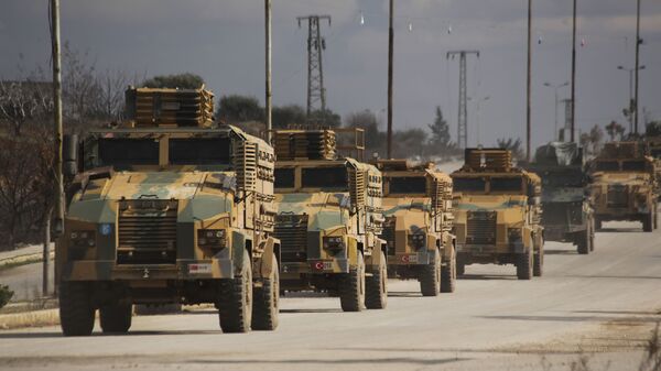 Турецкий военный конвой едет в провинцию Идлиб - Sputnik Moldova-România