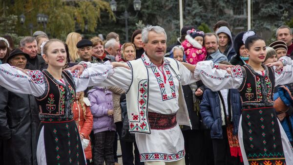 Молдавские танцы - Sputnik Молдова