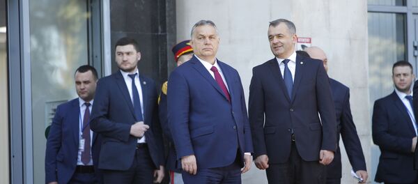 Виктор Орбан и Ион Кику  - Sputnik Moldova