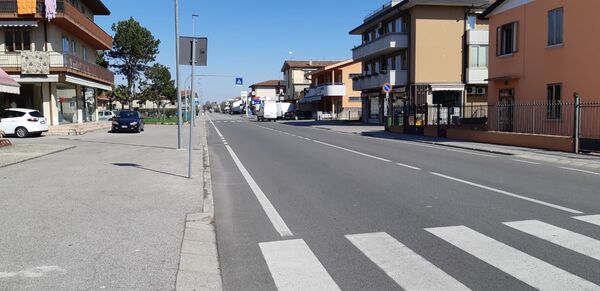 Moldovenii din Italia: Respectați astăzi restricțiile ca să ne putem îmbrățișa mâine Moldovenii din Italia: Respectați astăzi restricțiile ca să ne putem îmbrățișa mâine - Sputnik Moldova