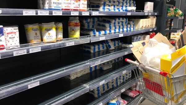 В Кишиневских магазинах полно продуктов - паники нет - Sputnik Молдова