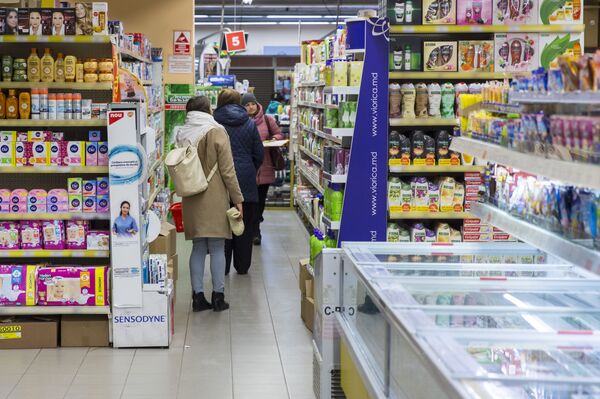 Подняться с колен. Есть ли будущее у экономики Молдовы - Sputnik Молдова