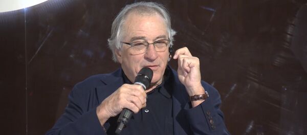 СПУТНИК_Роберт Де Ниро на открытии ресторана в Москве дал совет российской молодежи - Sputnik Молдова