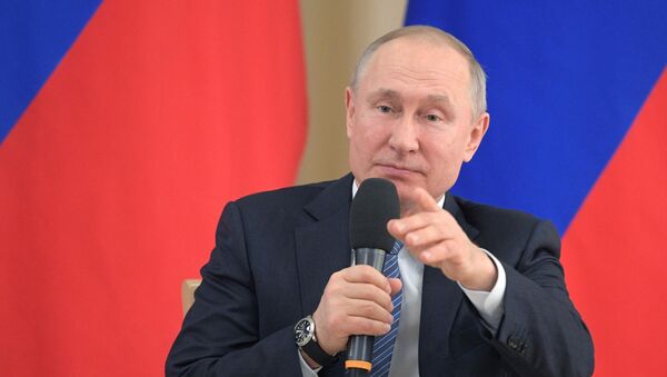 Президент РФ В. Путин провел встречу с представителями предпринимательского сообщества - Sputnik Молдова