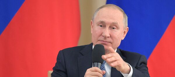 Президент РФ В. Путин провел встречу с представителями предпринимательского сообщества Президент РФ В. Путин провел встречу с представителями предпринимательского сообщества - Sputnik Молдова