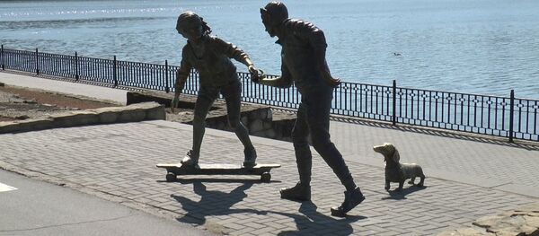 Как выглядят парки Кишинева во время чрезвычайного положения – видео Как выглядят парки Кишинева во время чрезвычайного положения – видео - Sputnik Молдова