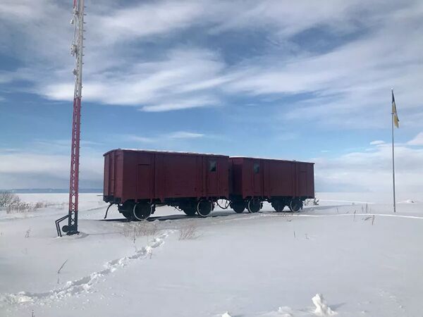 O zi la Baikal: de ce trebuie să zburăm în Bureatia până la topirea gheții O zi la Baikal: de ce trebuie să zburăm în Bureatia până la topirea gheții - Sputnik Moldova