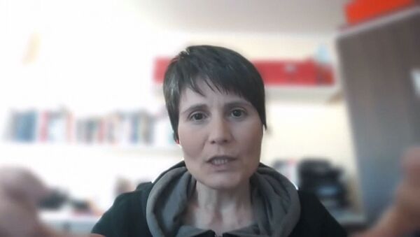 Женщина-астронавт рассказала о том, как поддерживать жизнь в самоизоляции - Sputnik Молдова