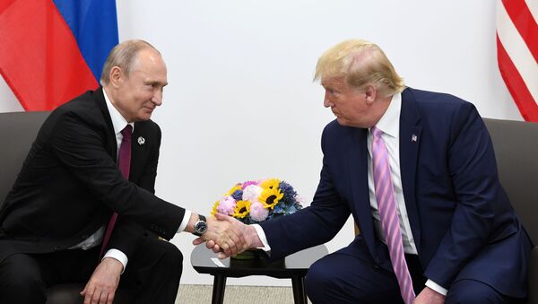Встреча президентов России и США Владимира Путина и Дональда Трампа на полях саммита G20 (28 июня 2019). Осака - Sputnik Молдова