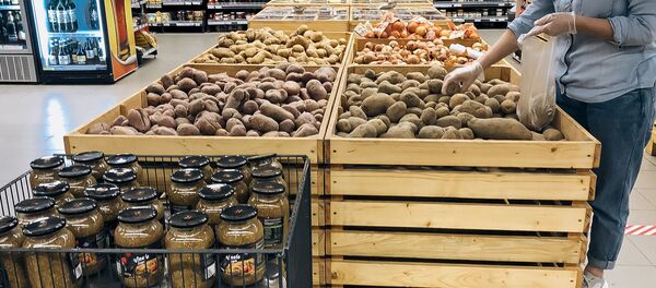 В магазинах полно продуктов - Sputnik Молдова