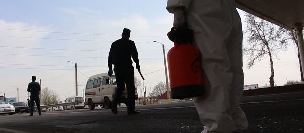 Режим ЧП, штрафы и тюремный срок – как страны борются с коронавирусом - Sputnik Молдова