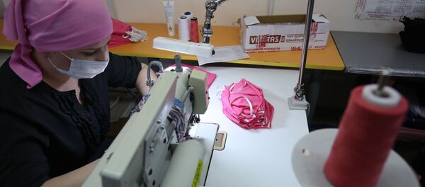 Производство масок в Волгограде - Sputnik Молдова