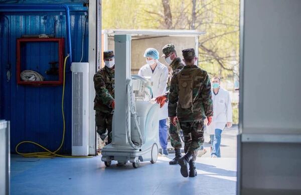 Centrul „Moldexpo” este aproape gata să primească pacienți cu COVID-19: Cum arată - Foto Centrul „Moldexpo” este aproape gata să primească pacienți cu COVID-19: Cum arată - Foto - Sputnik Moldova
