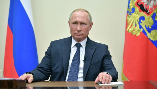 Президент РФ В. Путин выступил с обращением к гражданам - Sputnik Moldova