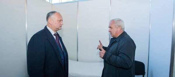 Oleg Crudu si Igori Dodon - Sputnik Moldova