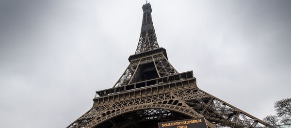 Ситуация в Париже в связи с коронавирусом - Sputnik Moldova