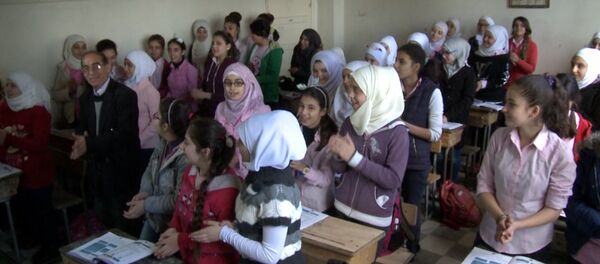 СПУТНИК_&quot;Спасибо!&quot; – сирийские школьники объяснили, почему учат русский язык - Sputnik Moldova