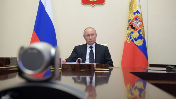 Президент РФ В. Путин провел совещание с членами правительства РФ - Sputnik Moldova-România