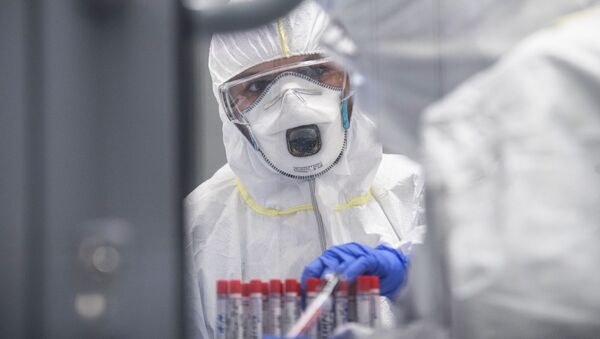 Лаборатория Инвитро начала тестирование на коронавирусную инфекцию  - Sputnik Moldova-România