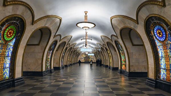 Станция Новослободская Московского метрополитена - Sputnik Молдова