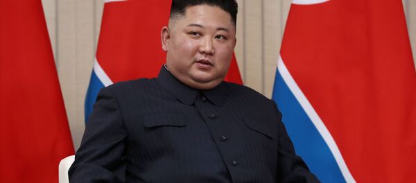  Ким Чен Ын во время встречи с Владимиром Путиным в кампусе ДВФУ во Владивостоке - Sputnik Moldova