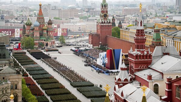 Парадные расчеты во время парада в Москве Парадные расчеты во время парада в Москве - Sputnik Молдова