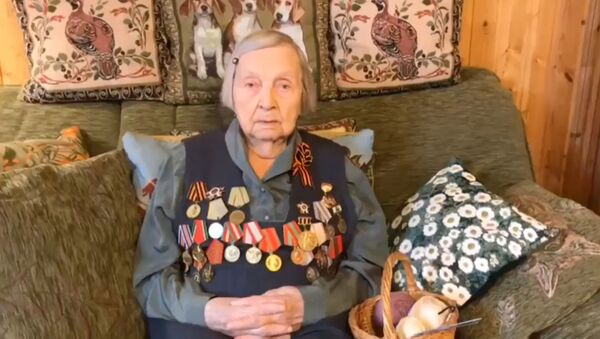 Ветеран Великой Отечественной войны запустила сбор денег для больных COVID-19 врачей - Sputnik Молдова