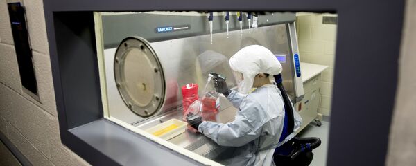 Ученый из лаборатории Ученый из лаборатории - Sputnik Moldova