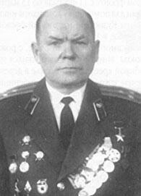 Un pas spre nemurire: Eroi mai puțin cunoscuți ai Marelui Război pentru Apărarea Patriei Un pas spre nemurire: Eroi mai puțin cunoscuți ai Marelui Război pentru Apărarea Patriei - Sputnik Moldova